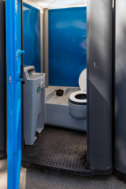 Best Emergency porta potty rental  in Dexter, OR