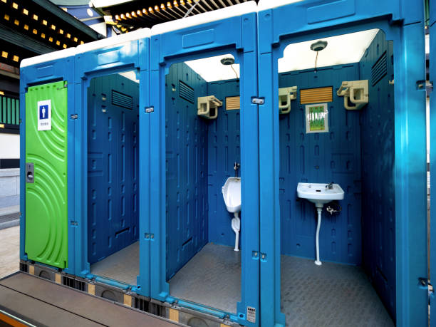 Best Portable restroom trailer rental  in Dexter, OR